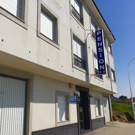 Hostal-Restaurante Casa Giz Cuina Dış mekan fotoğraf