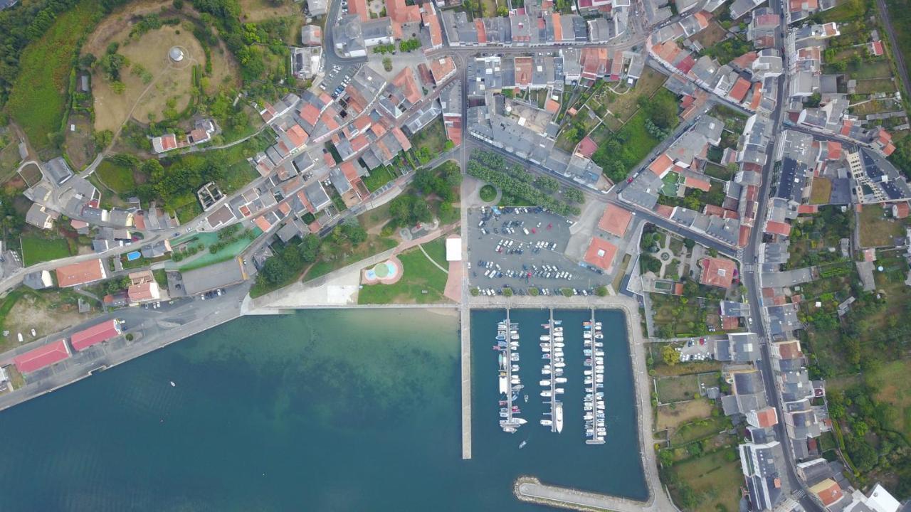 Hostal-Restaurante Casa Giz Cuina Dış mekan fotoğraf